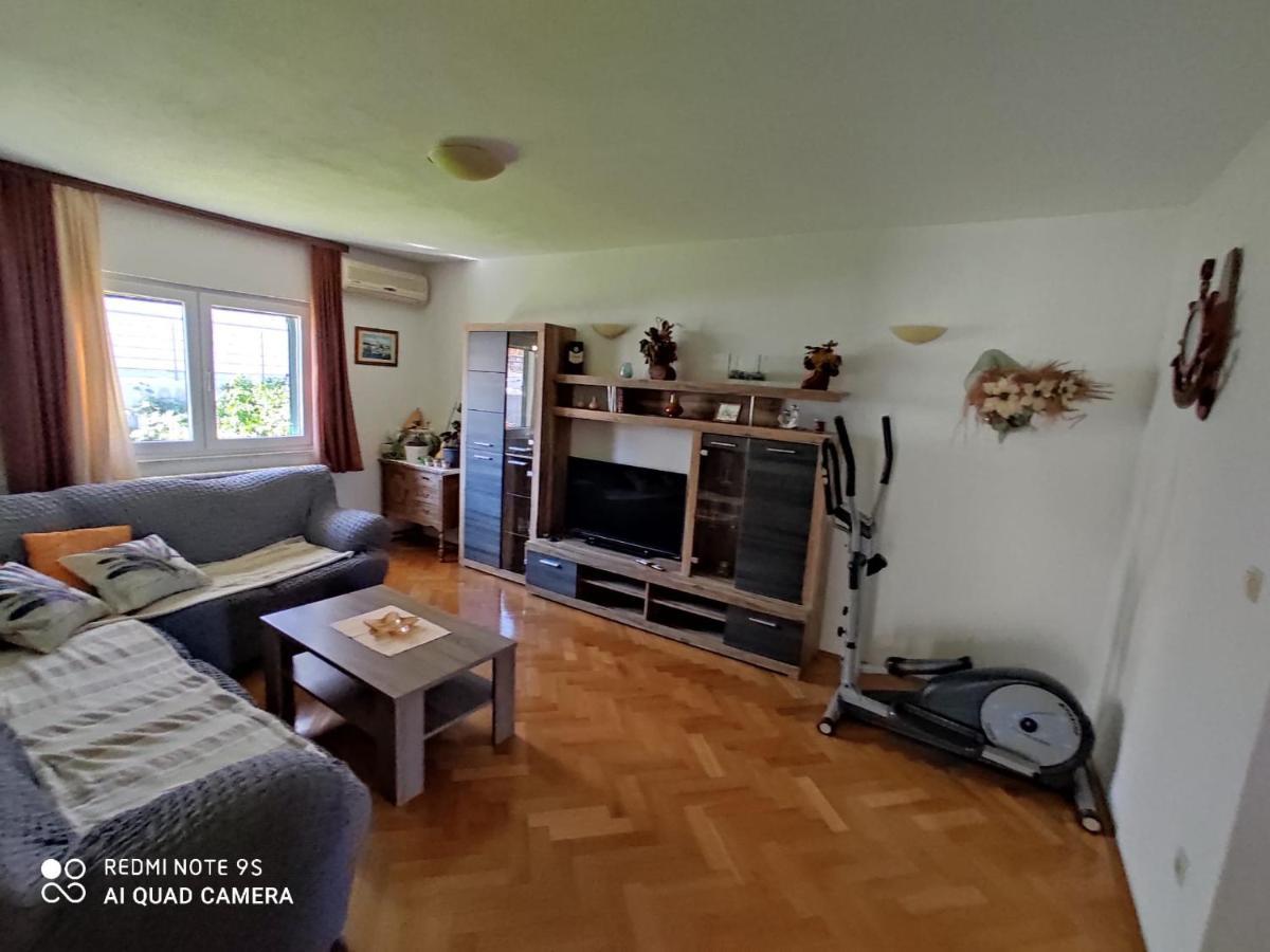 Apartmani Jole Τρογκίρ Εξωτερικό φωτογραφία