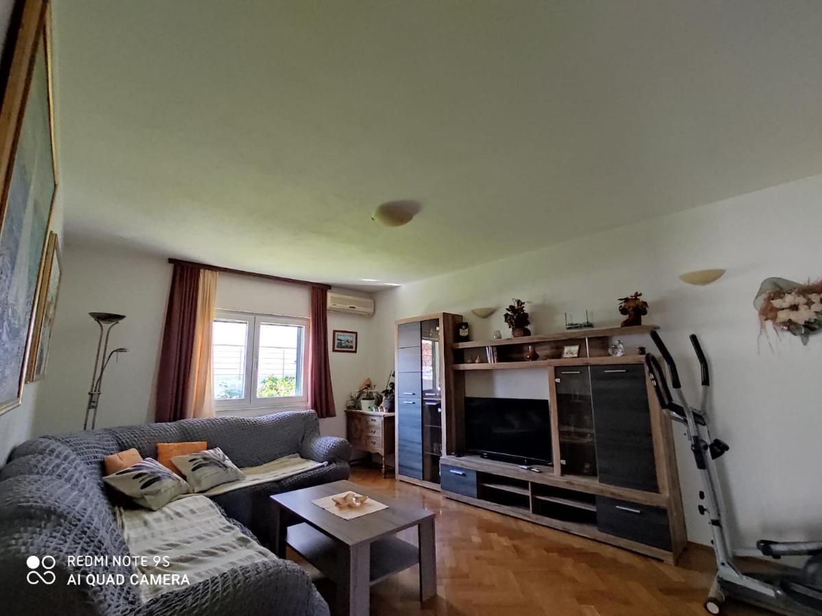 Apartmani Jole Τρογκίρ Εξωτερικό φωτογραφία